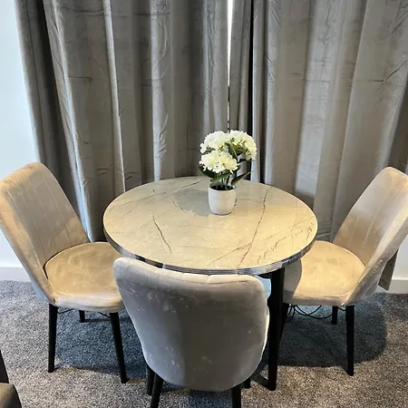 J&f In