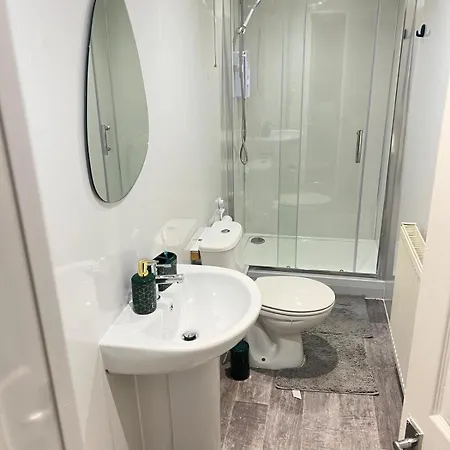 Homestay J&f In Leeds (West Yorkshire)