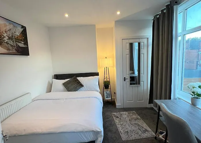 J&f In Leeds (West Yorkshire)